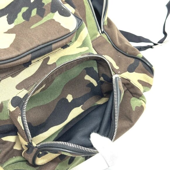 SAINT LAURENT PARIS 437110 Multi-pocket camouflage Backpack  display picture 3